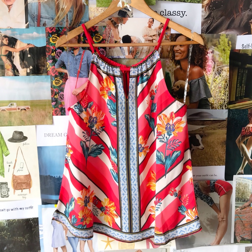 Flying Tomato Floral Print Tank Top